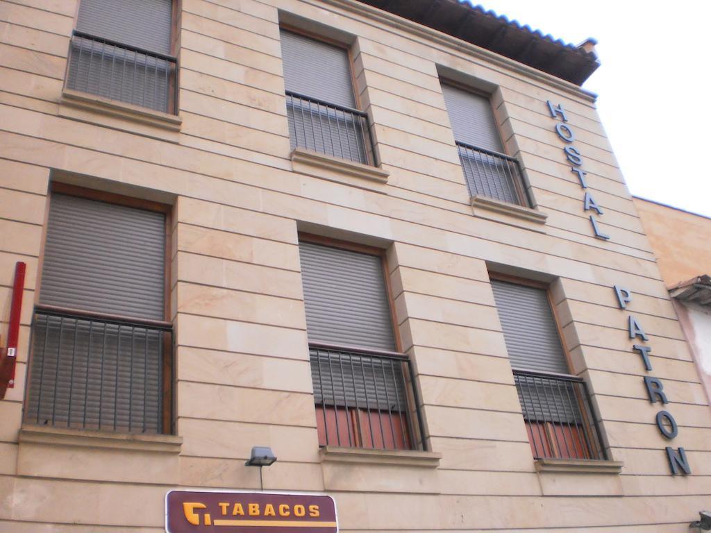 Hostal Patron Castañares de Rioja Exterior foto